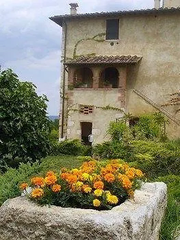 Tana De Lepri