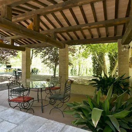 Tana De Lepri Hotel apartamentowy 3*
