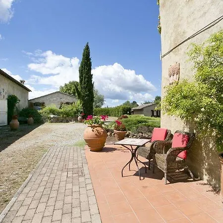 Tana De Lepri Hotel apartamentowy 3*