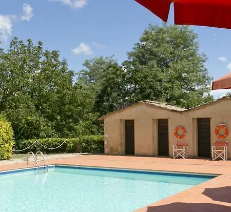 Tana De Lepri Aparthotel